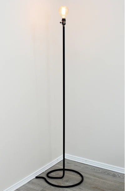 Lampadar din metal EDISON
