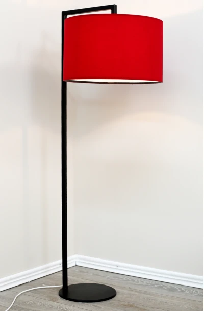 Lampadar din metal Ingrid