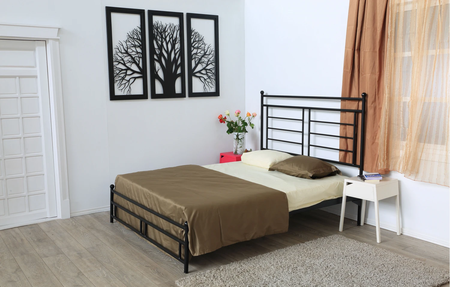 Pat metalic Traian  (cu tablie mica) 1400x2000