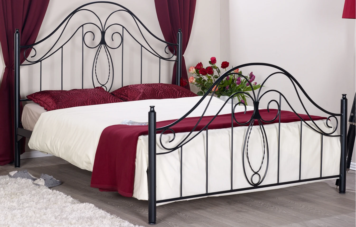 Pat fier forjat Felicia 1800x2000